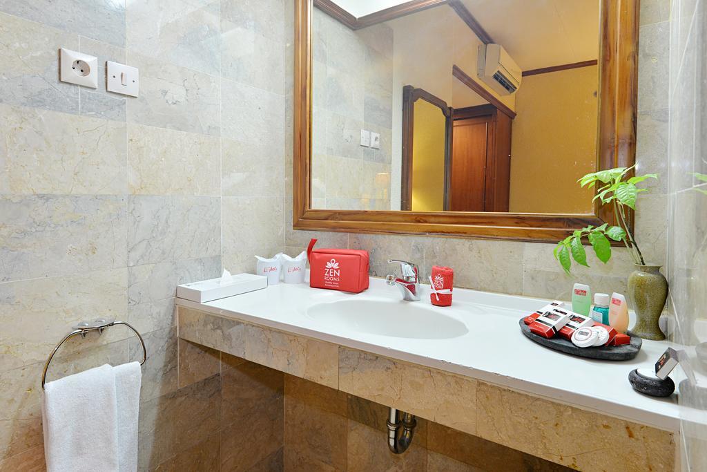 Zen Rooms Jogja Cendrawasih Pakualaman Luaran gambar