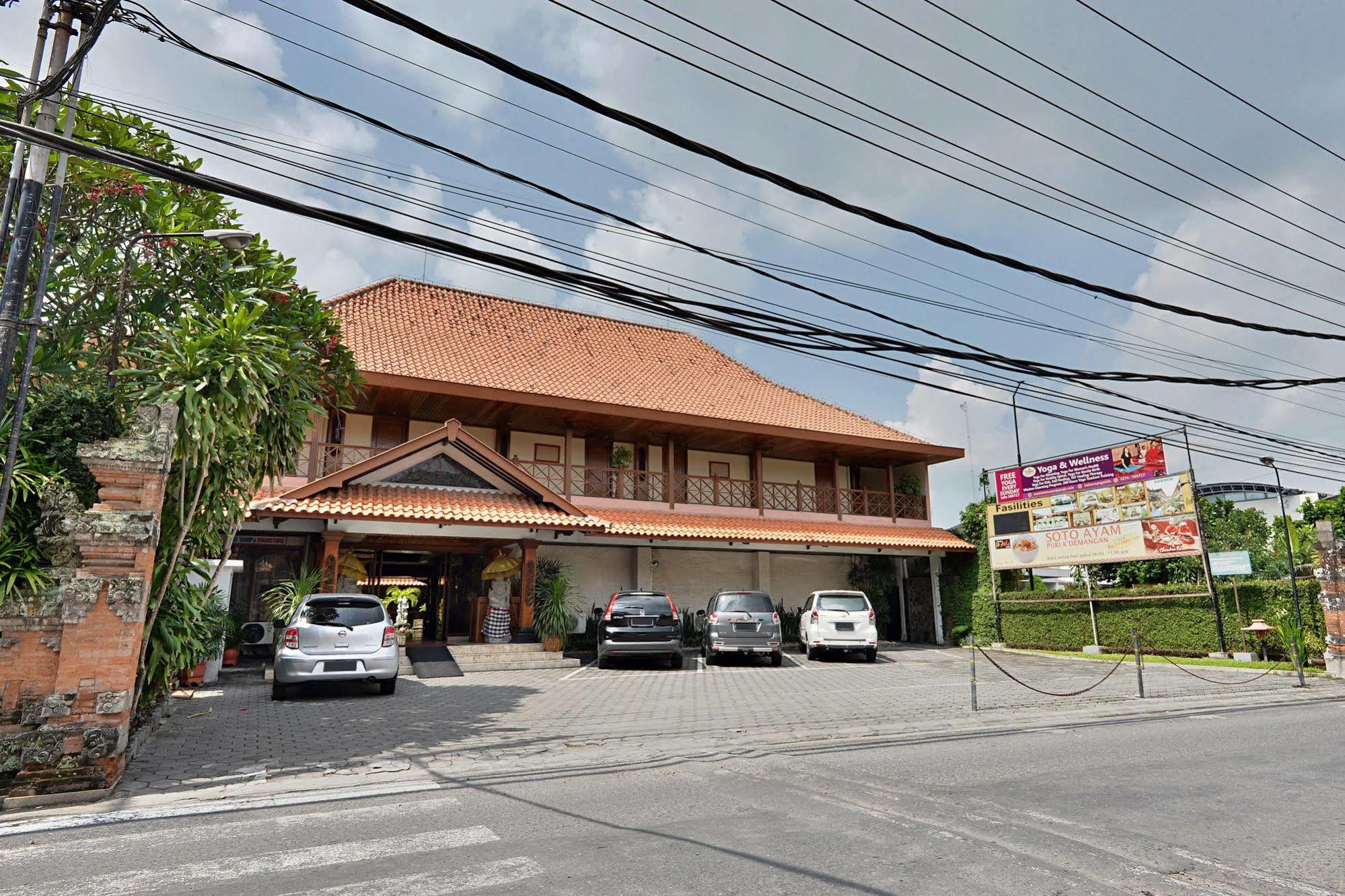 Zen Rooms Jogja Cendrawasih Pakualaman Luaran gambar