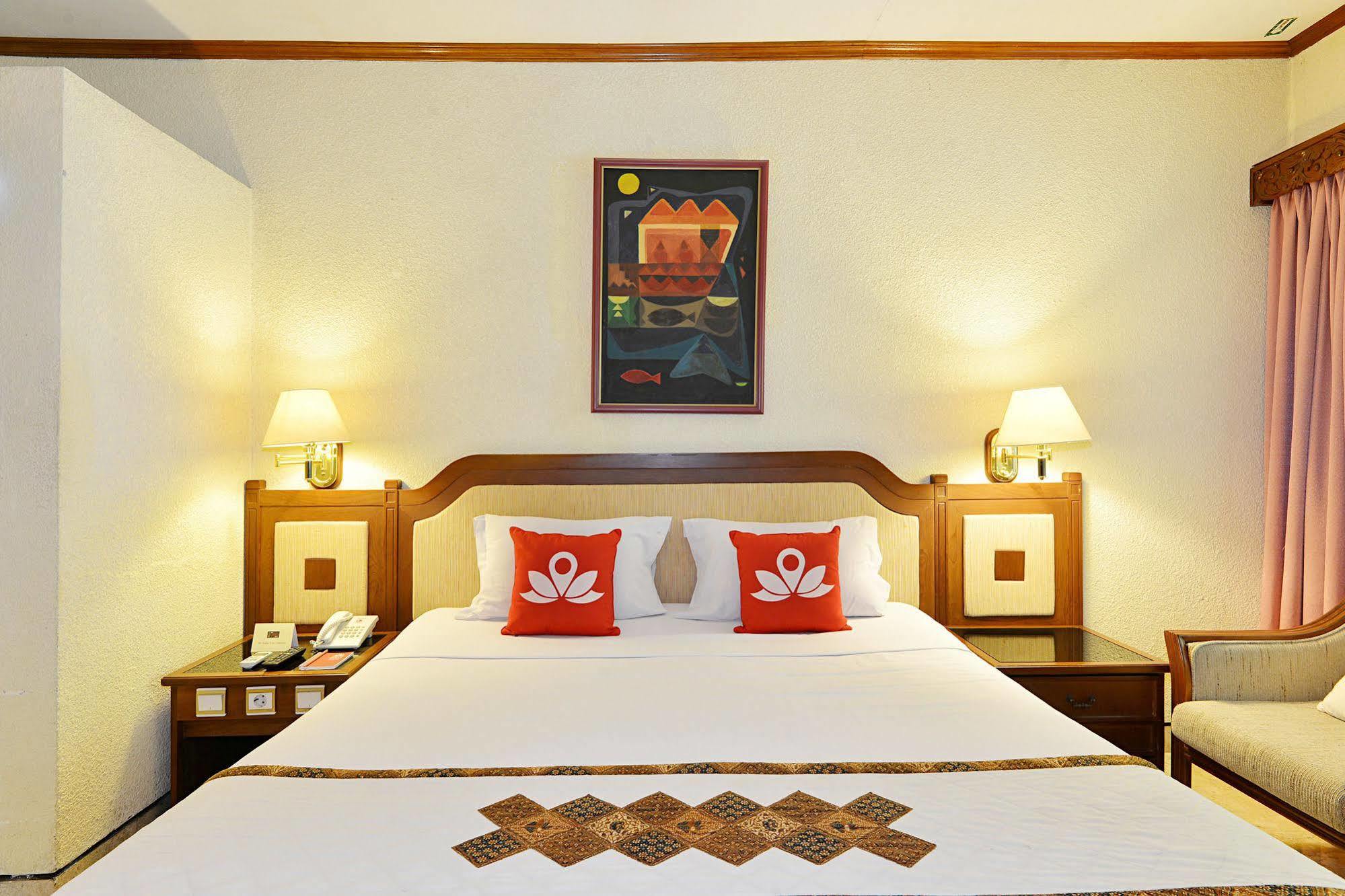 Zen Rooms Jogja Cendrawasih Pakualaman Luaran gambar